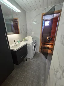 CityStation 59m2 Top Floor Sauna Apartment, WiFi - Image 2