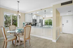 2/2 Condo-5 Minute Walk to Beach - Image 5