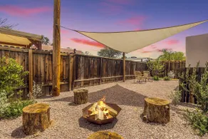 Casa Hermosa: Charming 2BR Cottage Near UofA & UMC - Image 4