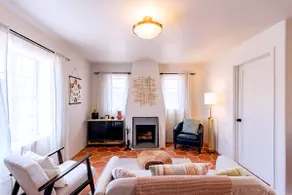 Casa Hermosa: Charming 2BR Cottage Near UofA & UMC - Image 2
