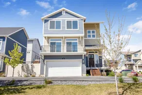 Clean and Quiet Home 3 Minutes Away From Freeway - Image 2