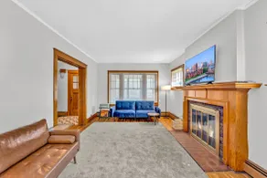 Pinball, 6mins to Niagara Falls, parking, king - Image 2