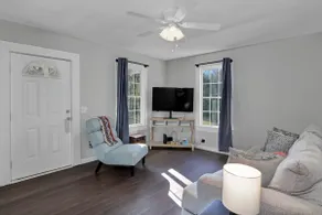 The City Cottage - Image 2