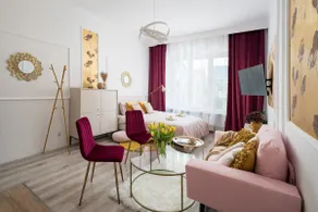 Pink Elephant Loft tenement house 950 meters from the Railway Station - Image 3