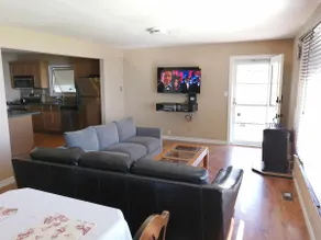 Lakeview Cottage - Image 3