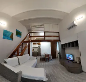 Carla's house - Image 5