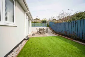 Beautiful Holiday Home in Mawgan Porth With Garden - Image 3