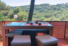 Vergel Botica Suite Apartment - Image 3