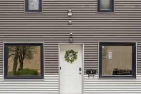 Downtown Vista: 5 mins to Water | Pet | Parking - Image 4
