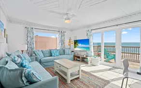 Beachfront Cottage - Coconut - Image 2