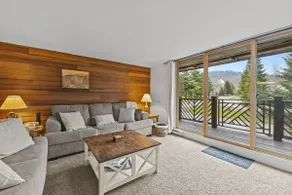 The Mountain Haven Lodge @Smugglers Notch Resort - Image 2