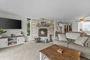 The Mountain Haven Lodge @Smugglers Notch Resort - Image 3