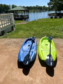 Lakefront - Kayak, fishing, paddle board, dock - Image 2