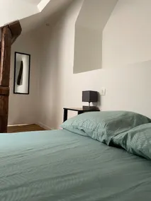 Historic center • Charming studio with mezzanine - Image 3