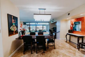 Luxury Condo Near Whalers Village - Image 5