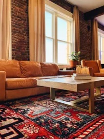 Historic Loft in the Heart of Downtown PTX - Image 3