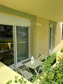 Small 2P cocoon with pool and private parking! - Image 5