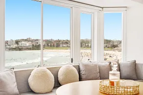 Dreamy Bondi The View Beachfront Studio - Image 2