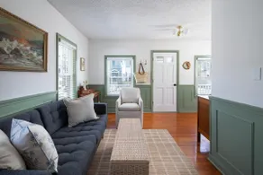 The Cedar House - Image 5