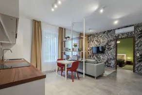 Green Home - Image 2