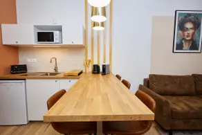062 - Sérane, 2-Bedroom Apartment, Central - Image 5
