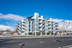 New Downtown Provo | Center Street | Easy Access - Image 2