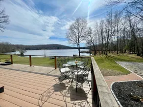 Lakeside Landing - Image 4