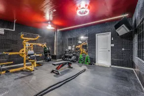 Dream Home Gym, 85” TVs, 5BR/4BA - Image 4