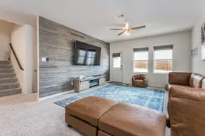 Dream Home Gym, 85” TVs, 5BR/4BA - Image 2