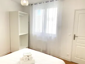 The Metropolitan-near center-fully equipped, renovated - Image 3