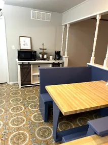 Farm Living, in Lavaca - Image 5
