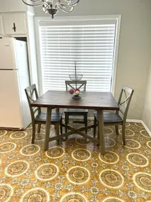 Farm Living, in Lavaca - Image 4