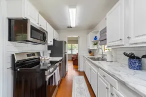 The Belle House - Image 3