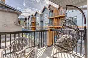 2BR,Cozy Mountain Getaway, 1200SQFT,HotTub,KingBed - Image 2