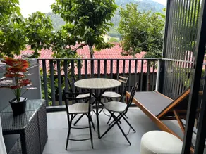 Luxurious apartment with rooftop pool - Image 4