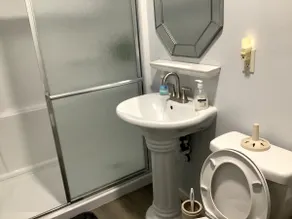 Entire House - Relaxing, Secure and Quiet - Image 4