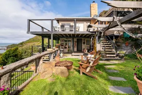Y Vue - Beachside Apartment with Ocean Views - Image 5