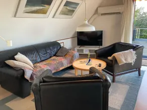 Apartment with unique sea view in Vang - Image 2
