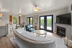 Lake Cumberland Luxury! Lake views, golf, hot tub - Image 3
