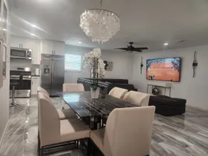 Posh Vacation Home/Walk to the game @ AT&T Stadium - Image 3