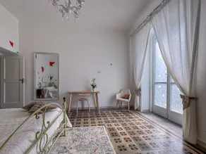Vacation home downtown area - Image 3
