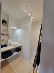 Bright Apartment - Image 3