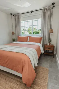 Miami Retreat | FREE Parking & Prime Spot! - Image 3
