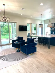 Red Bird River House - Image 3