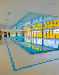 Exclusive, river/sea view, pool, sauna, parking - Image 4