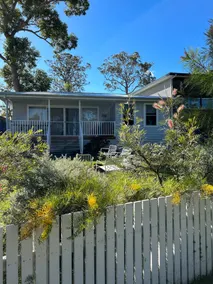 ‘Kangaroo Pass’ on Greville Ave - Image 3