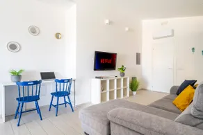 Penthouse in the Center with Panoramic Terrace - Image 3