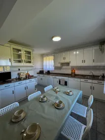 Country house, in Queveda - Image 4