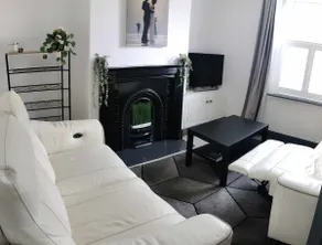 Charming home in Beverley - Image 2