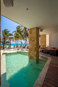 Oceanfront villa with private pool and service - Image 3